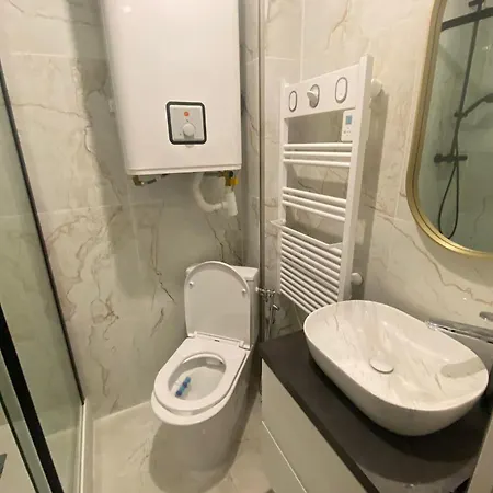 Cozy Well-located Studio In 15th District *